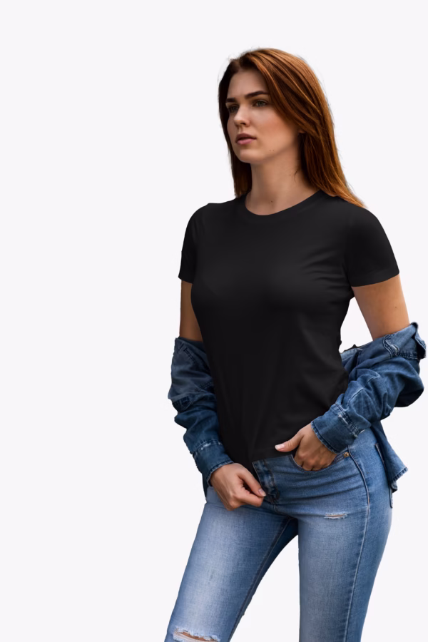 women crew neck tshirt black color
